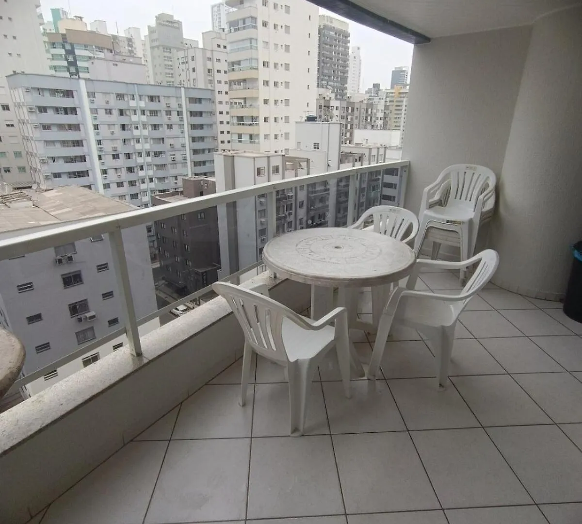 Apartamento Central Balneário Camboriú 0*,